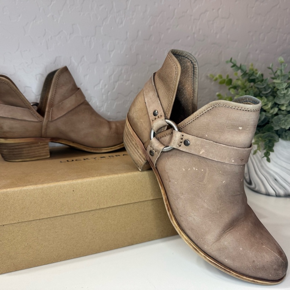 Lucky Brand Brown/Tan Leather Ankle Booties with Side Ring - Picture 7 of 7
